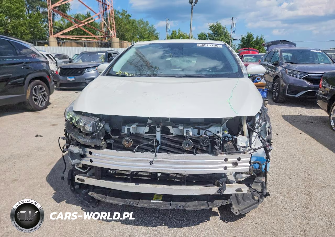 2018 Toyota Prius Prime Advanced VIN:JTDKARFP4J3087108 - 5