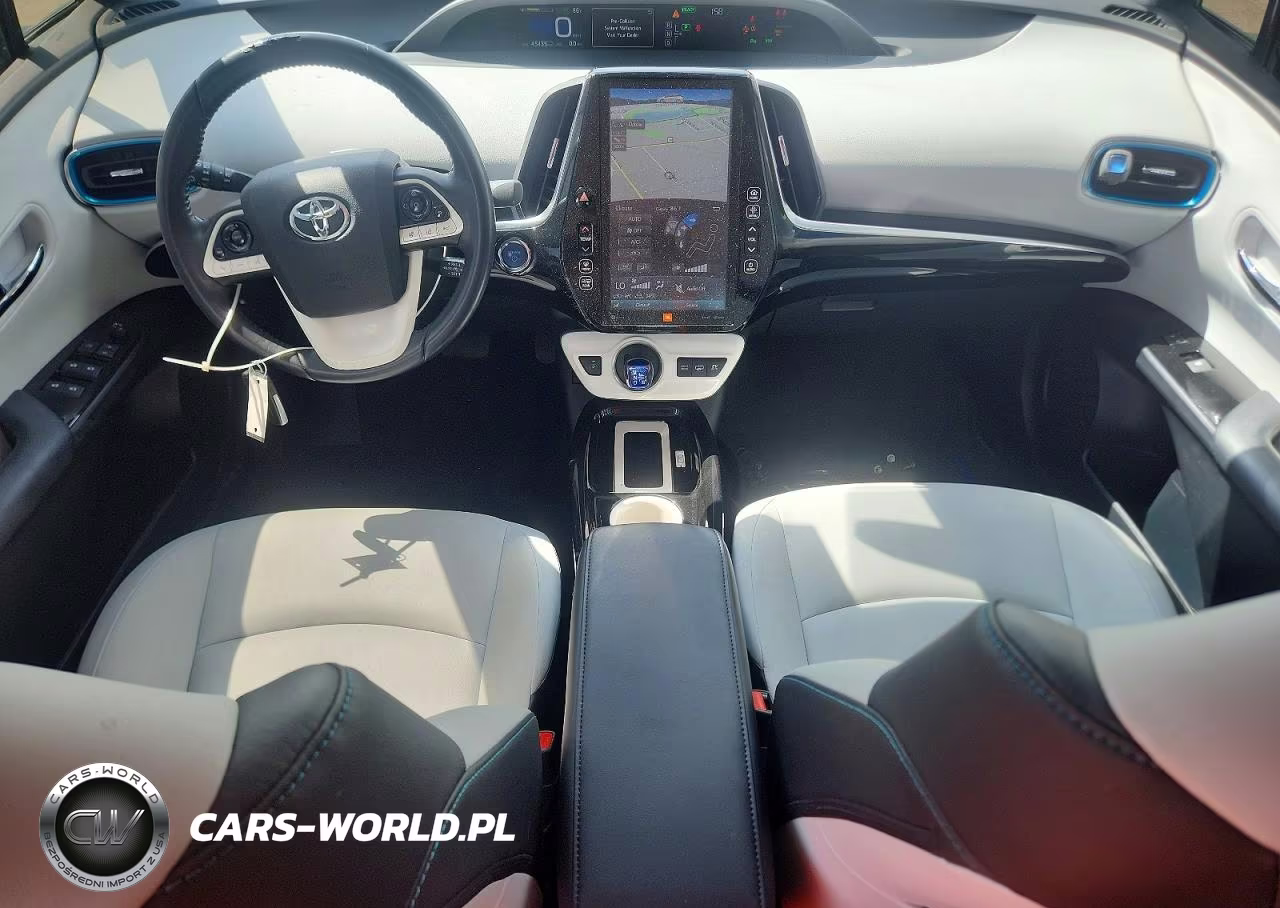 2018 Toyota Prius Prime Advanced VIN:JTDKARFP4J3087108 - 8