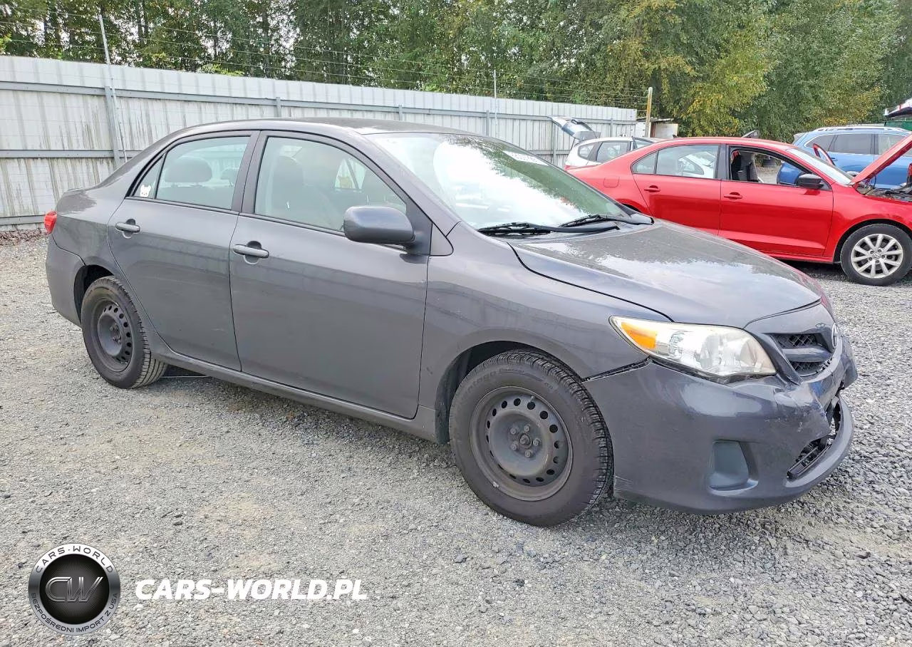 2011 Toyota Corolla Le VIN:2T1BU4EE5BC568178 - 4