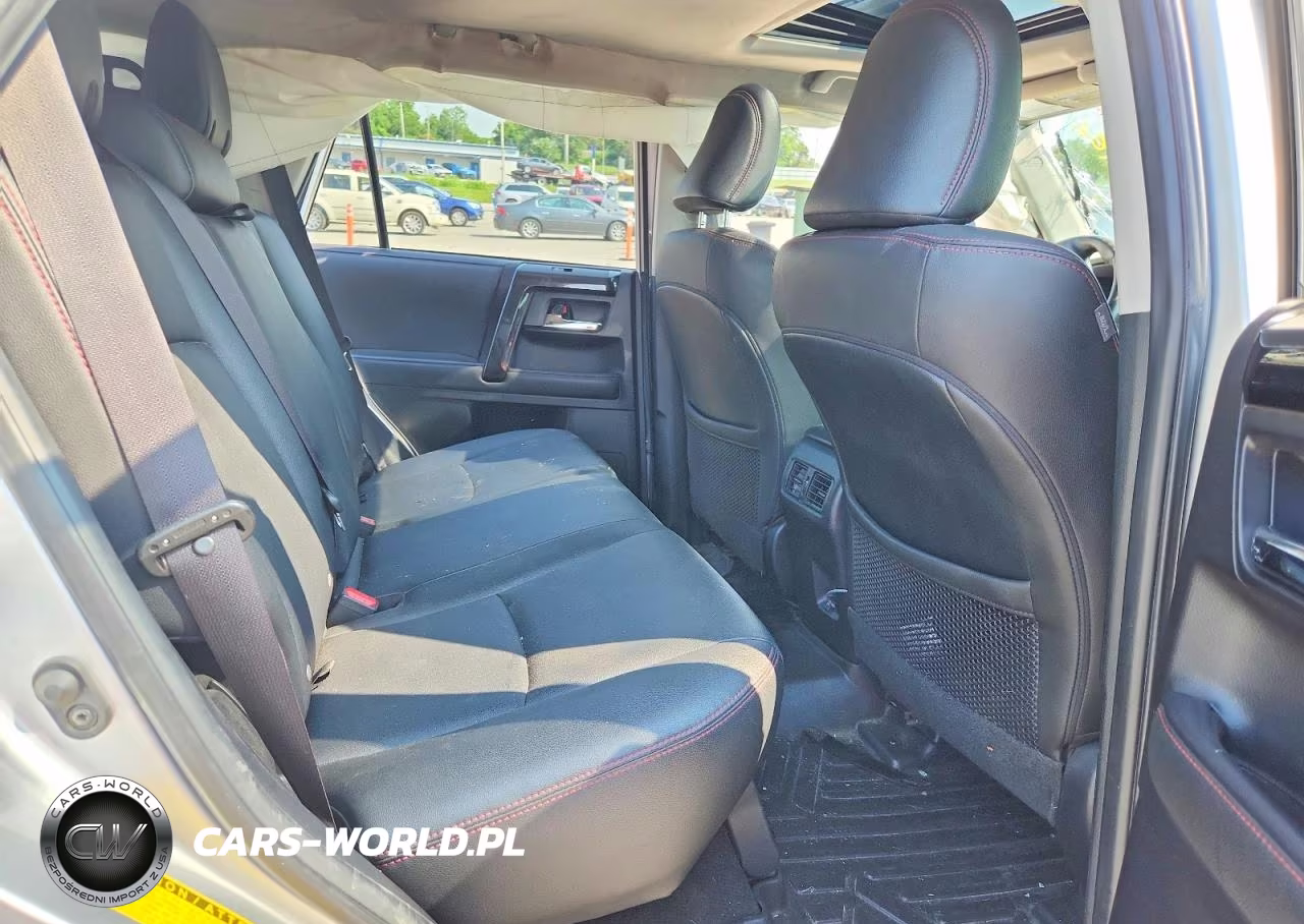 2020 Toyota 4Runner Trd Off-Road Premium VIN:JTEBU5JR5L5751752 - 11