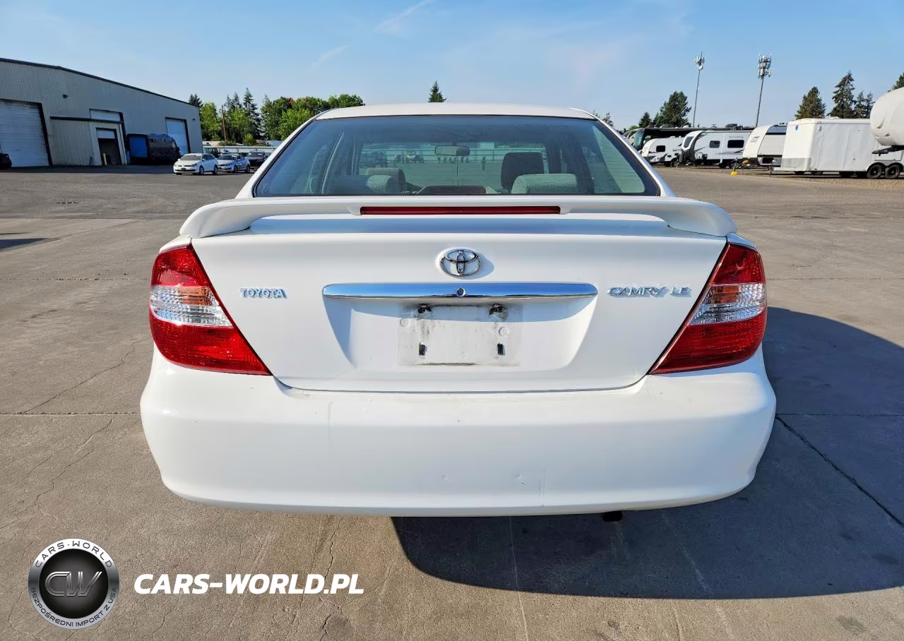 2004 Toyota Camry Le VIN:JTDBE32K240264269 - 6