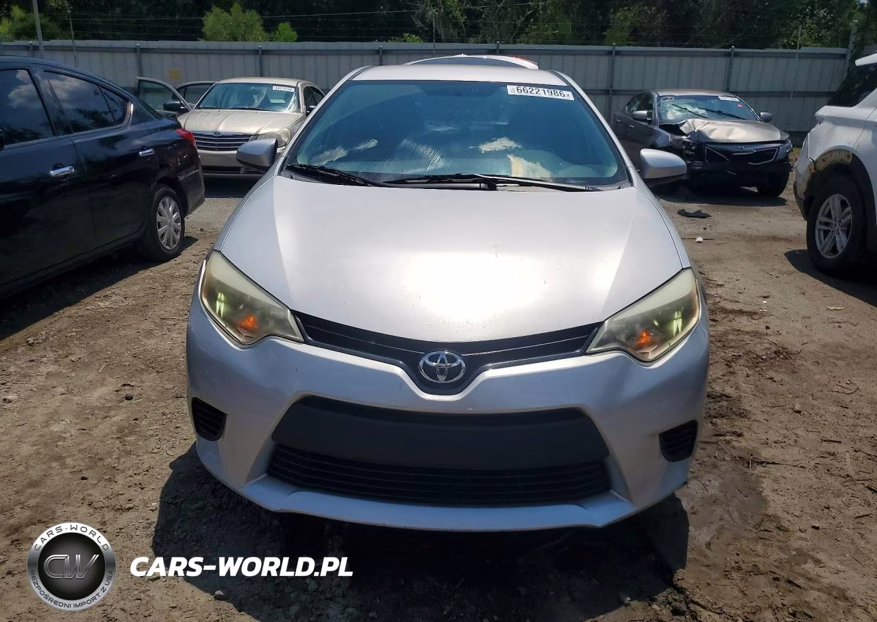 2014 Toyota Corolla Le VIN:5YFBURHE3EP076682 - 5