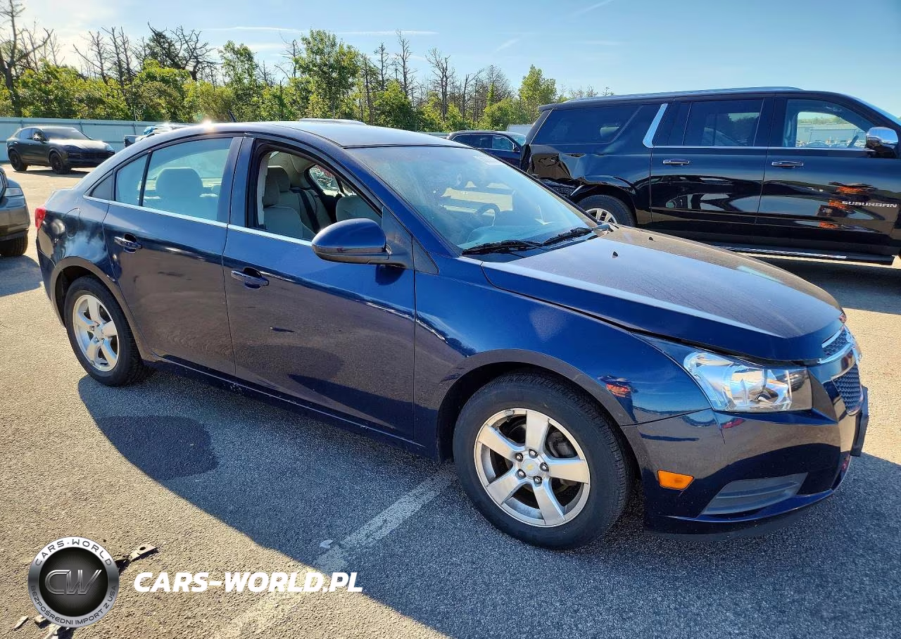 2011 Chevrolet Cruze Lt VIN:1G1PF5S90B7113942 - 4