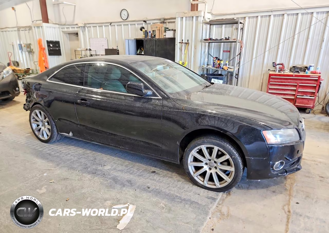 2011 Audi A5 Premium Plus VIN:WAULFAFR7BA086375 - 4