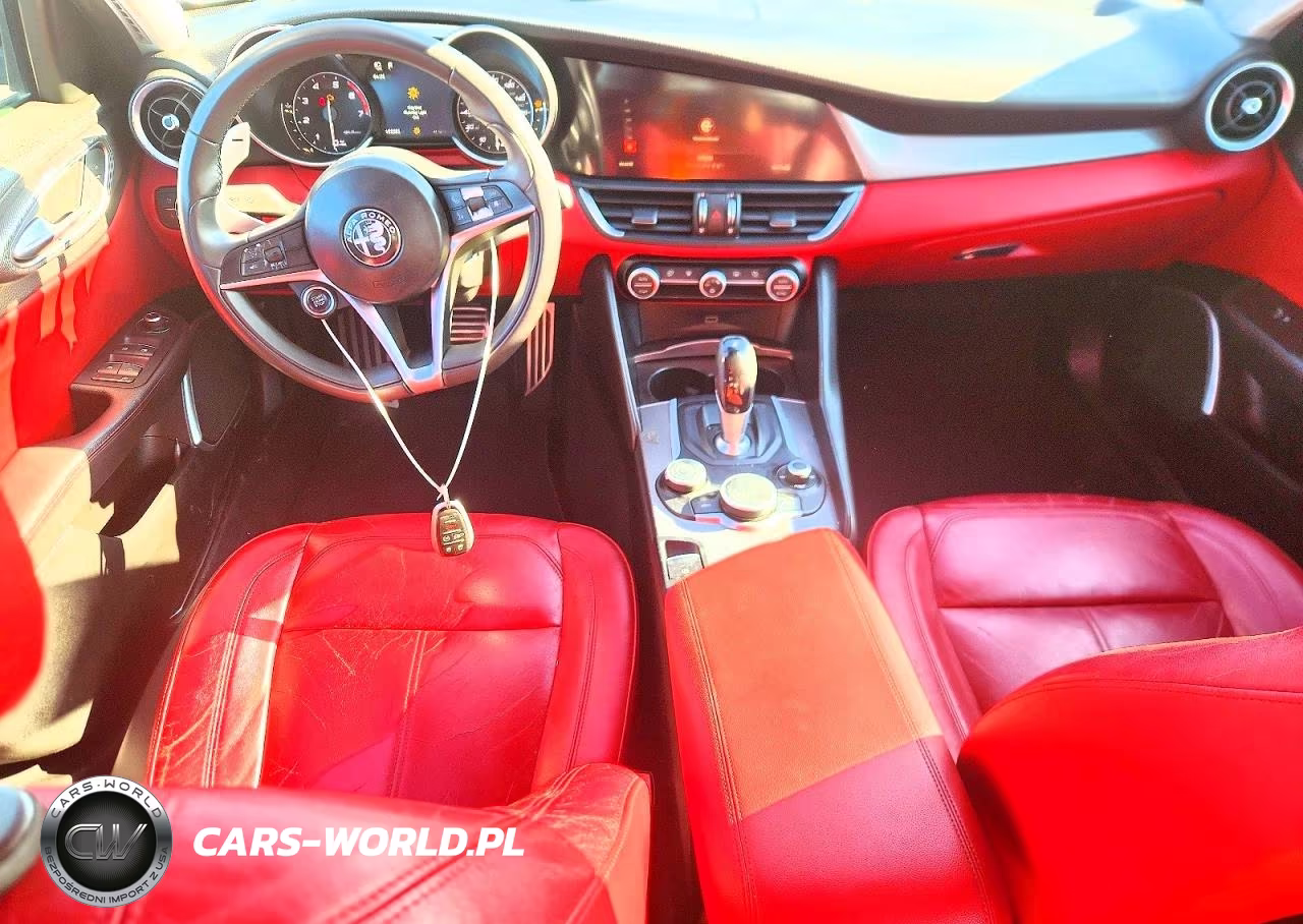 2017 Alfa Romeo Giulia VIN:ZARFAEBN9H7532191 - 8