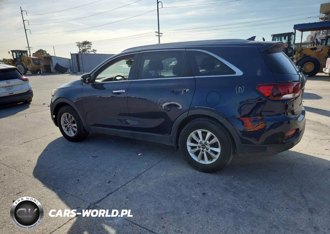 2019 Kia Sorento Lx VIN:5XYPG4A33KG532561 - 2