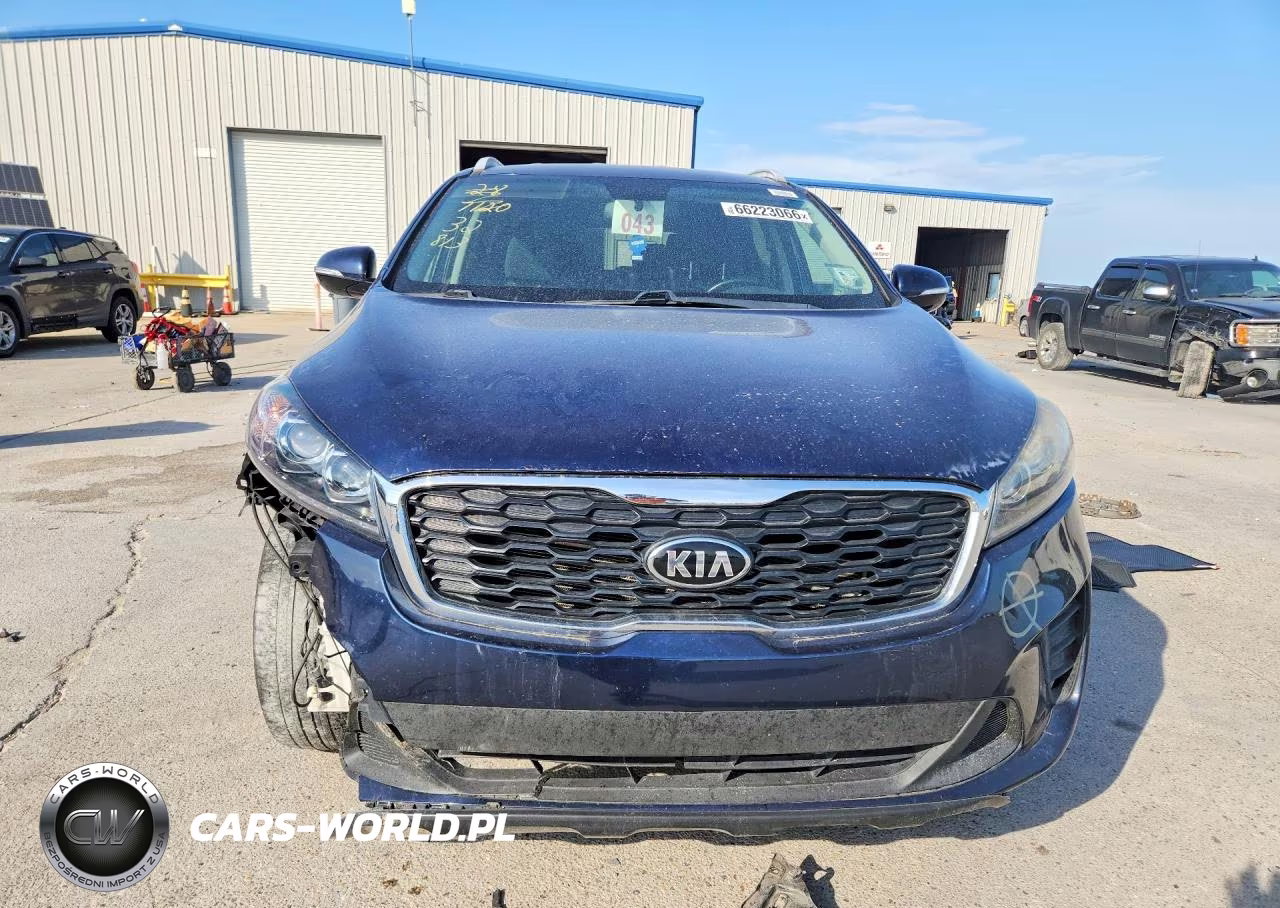 2019 Kia Sorento Lx VIN:5XYPG4A33KG532561 - 5