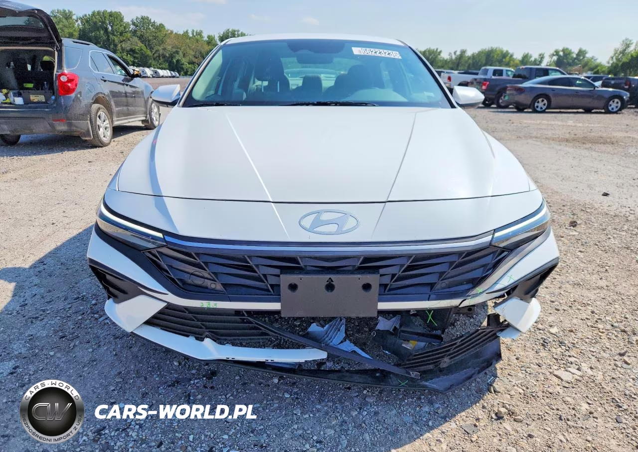 2026 Hyundai Elantra Hybrid Blue VIN:KMHLM4DJ3TU190798 - 5