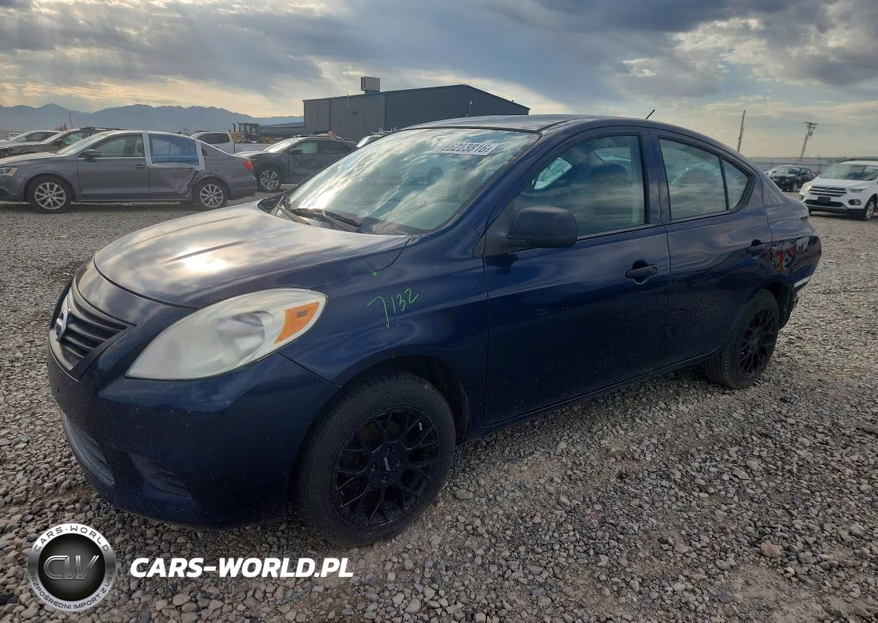 2014 Nissan Versa 1.6 S