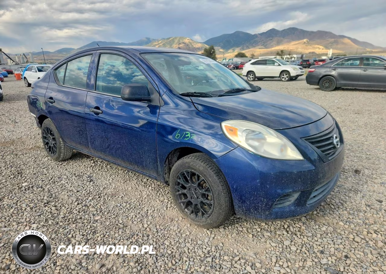 2014 Nissan Versa 1.6 S VIN:3N1CN7AP2EL809483 - 4