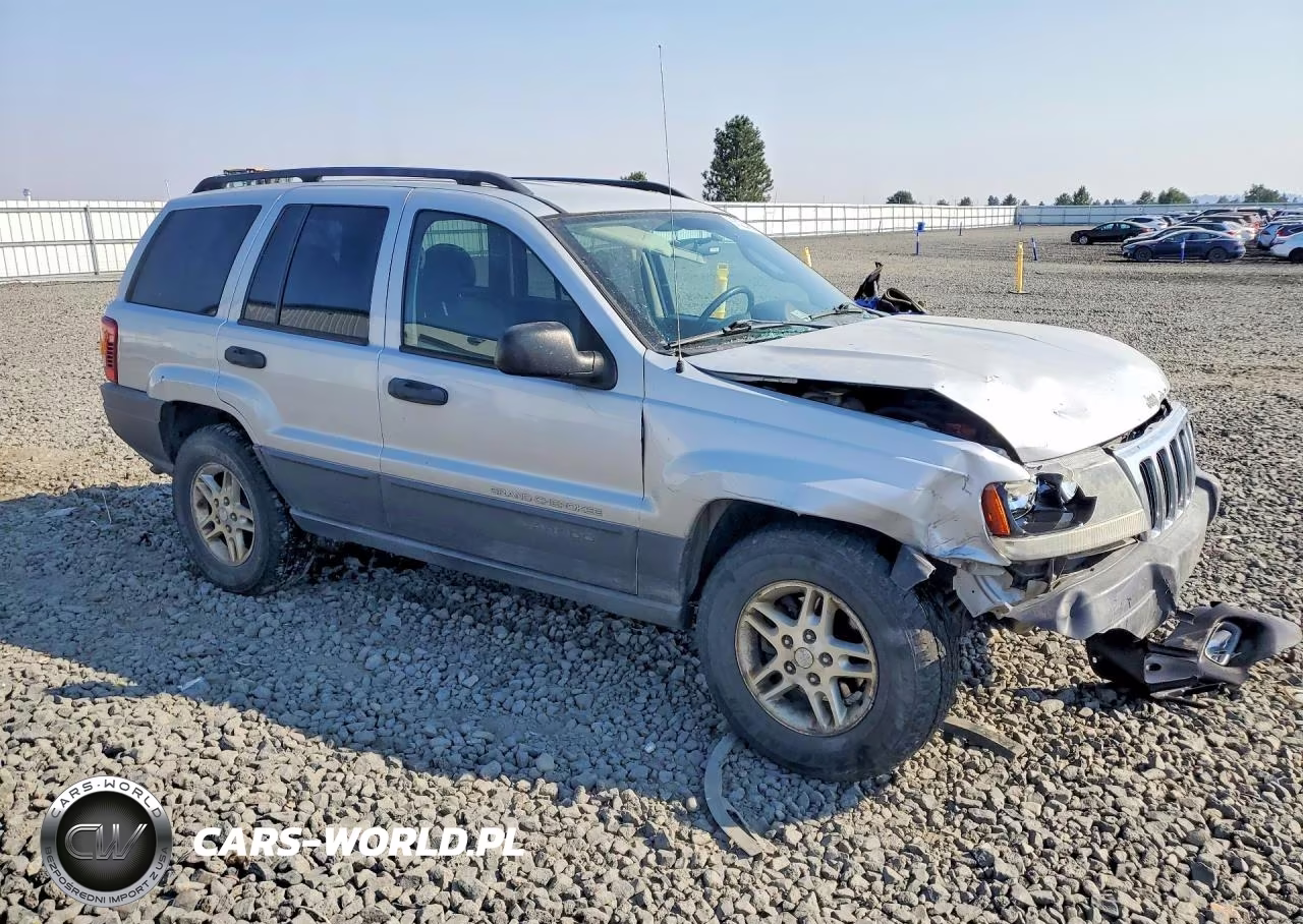 2003 Jeep Grand Cherokee Laredo VIN:1J4GW48S73C593640 - 4
