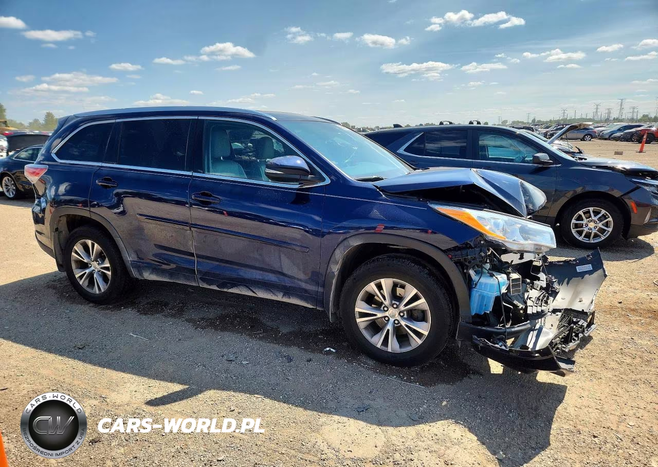 2014 Toyota Highlander Xle VIN:5TDJKRFH5ES012696 - 4