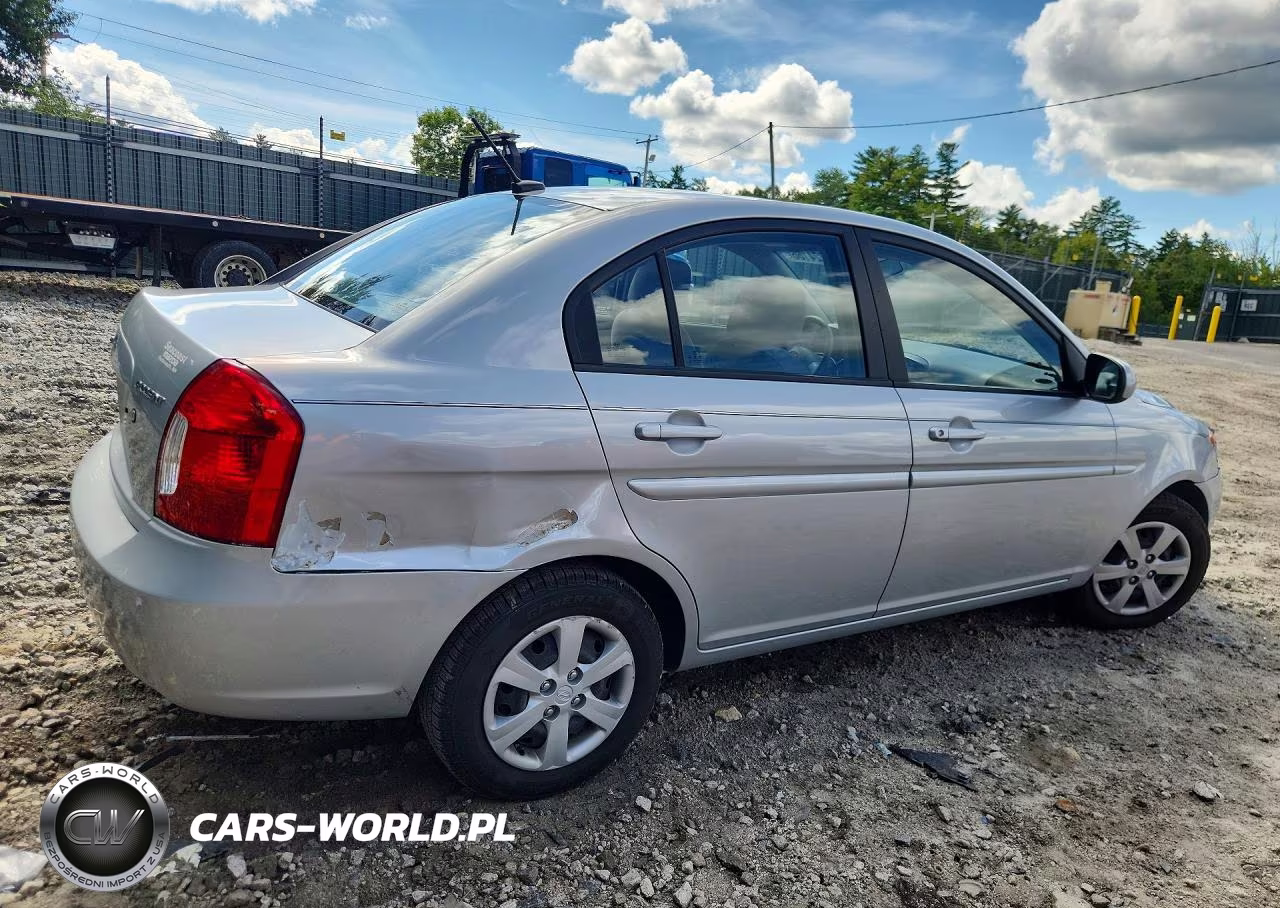 2010 Hyundai Accent Gls VIN:KMHCN4AC8AU416494 - 3