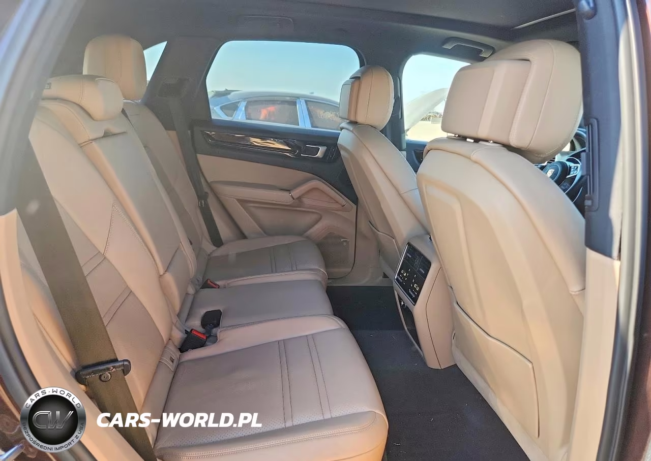 2019 Porsche Cayenne VIN:WP1AA2AY3KDA06726 - 10