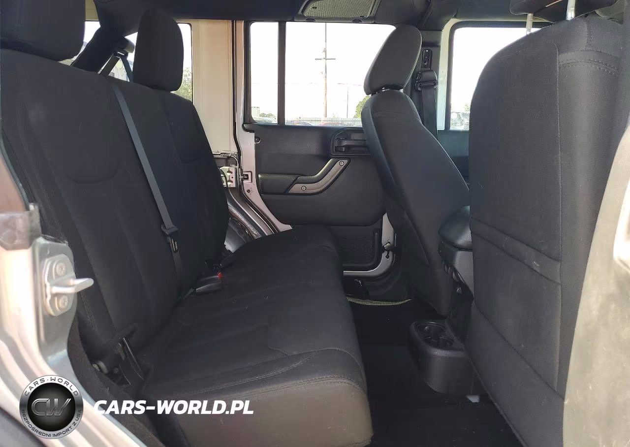 2017 Jeep Wrangler Unlimited Sport VIN:1C4BJWDG3HL616849 - 11