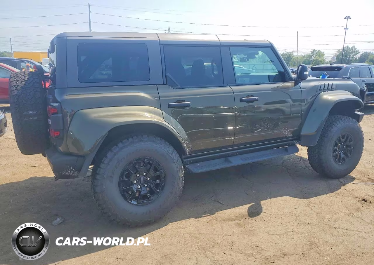 2025 Ford Bronco Raptor VIN:1FMEE0RR7SLB73911 - 3
