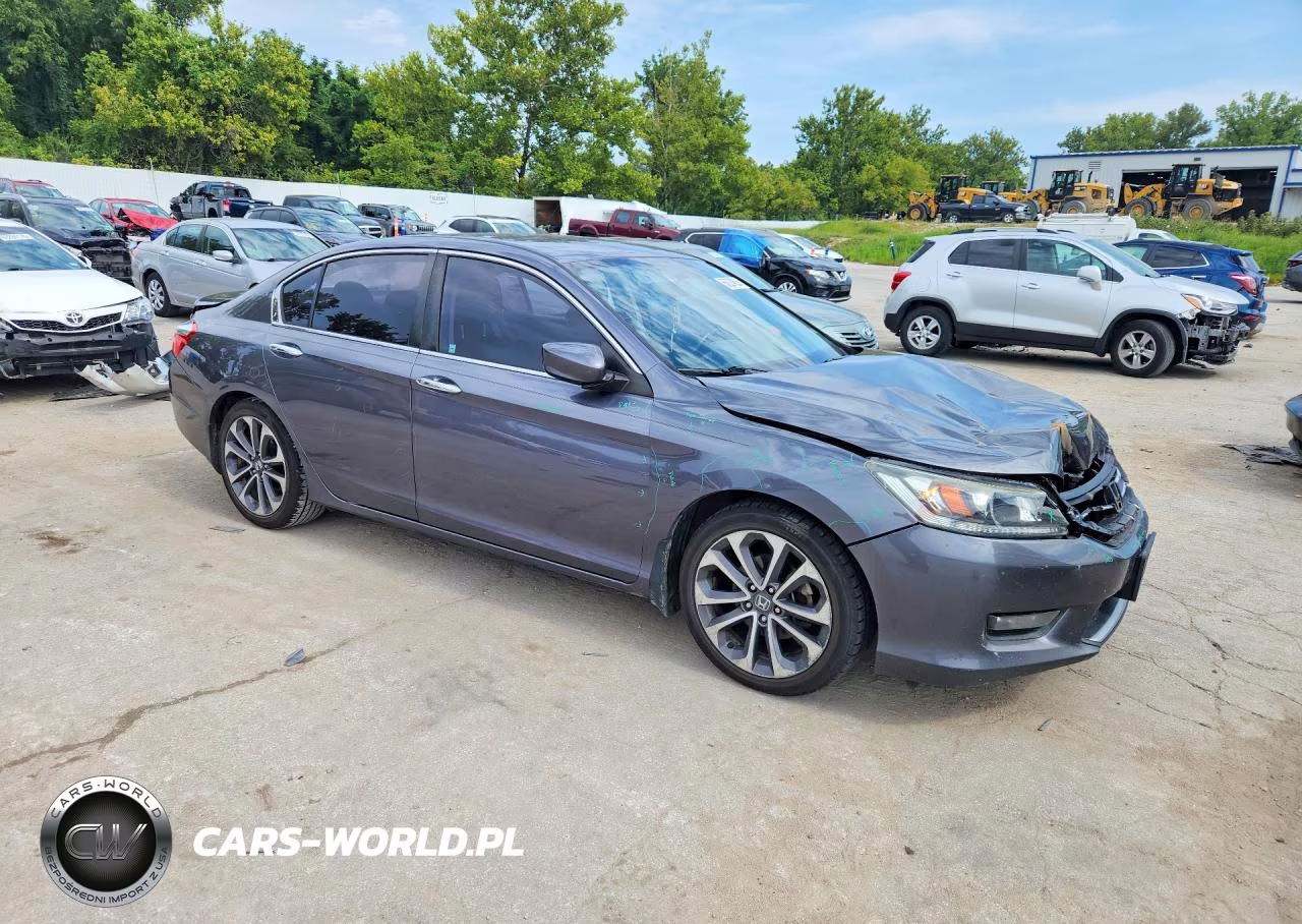 2015 Honda Accord Sport VIN:1HGCR2F56FA164391 - 4