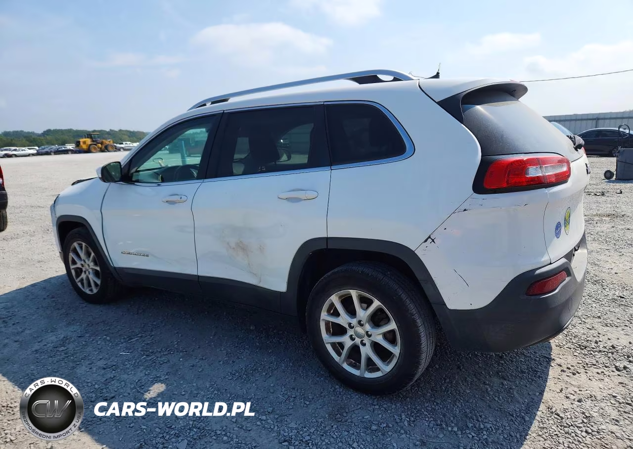 2016 Jeep Cherokee Latitude VIN:1C4PJLCB9GW159309 - 2