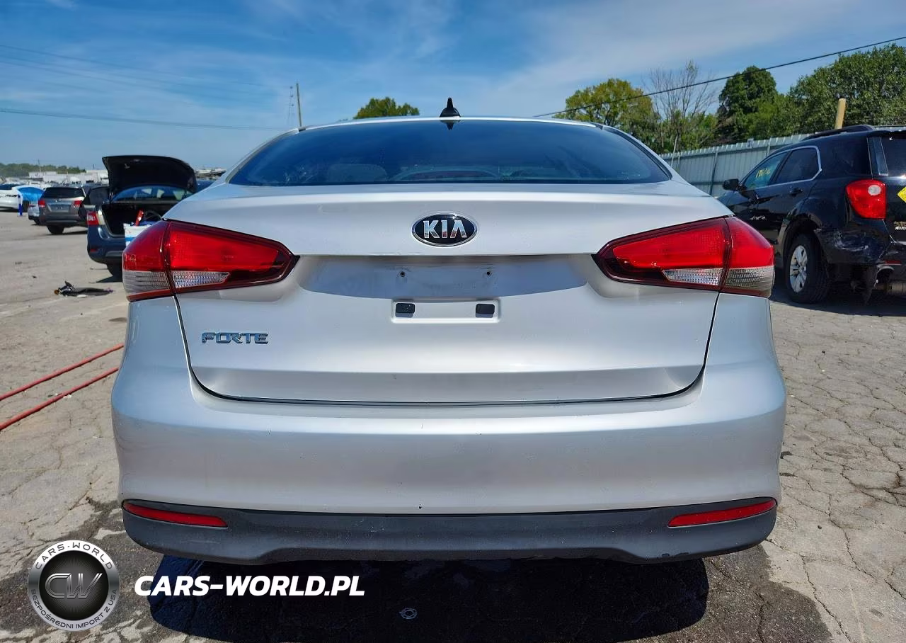 2018 Kia Forte Lx VIN:3KPFK4A70JE222893 - 6