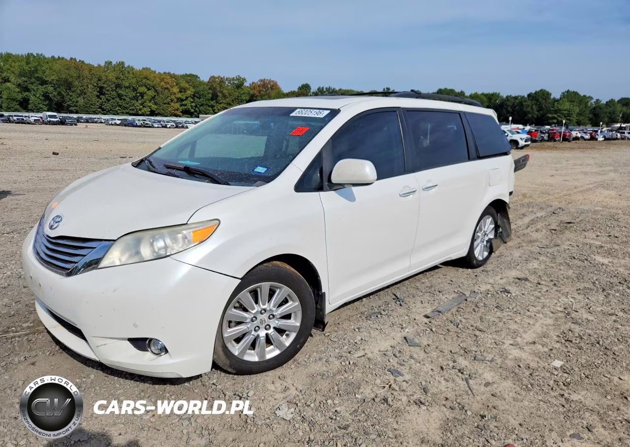 2011 Toyota Sienna Limited 7-Passenger
