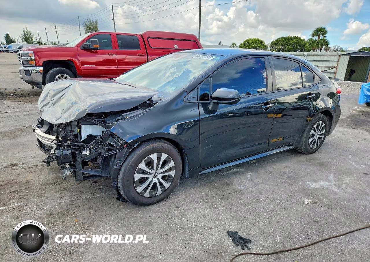 2022 Toyota Corolla Le – zdjęcie 1 z 12