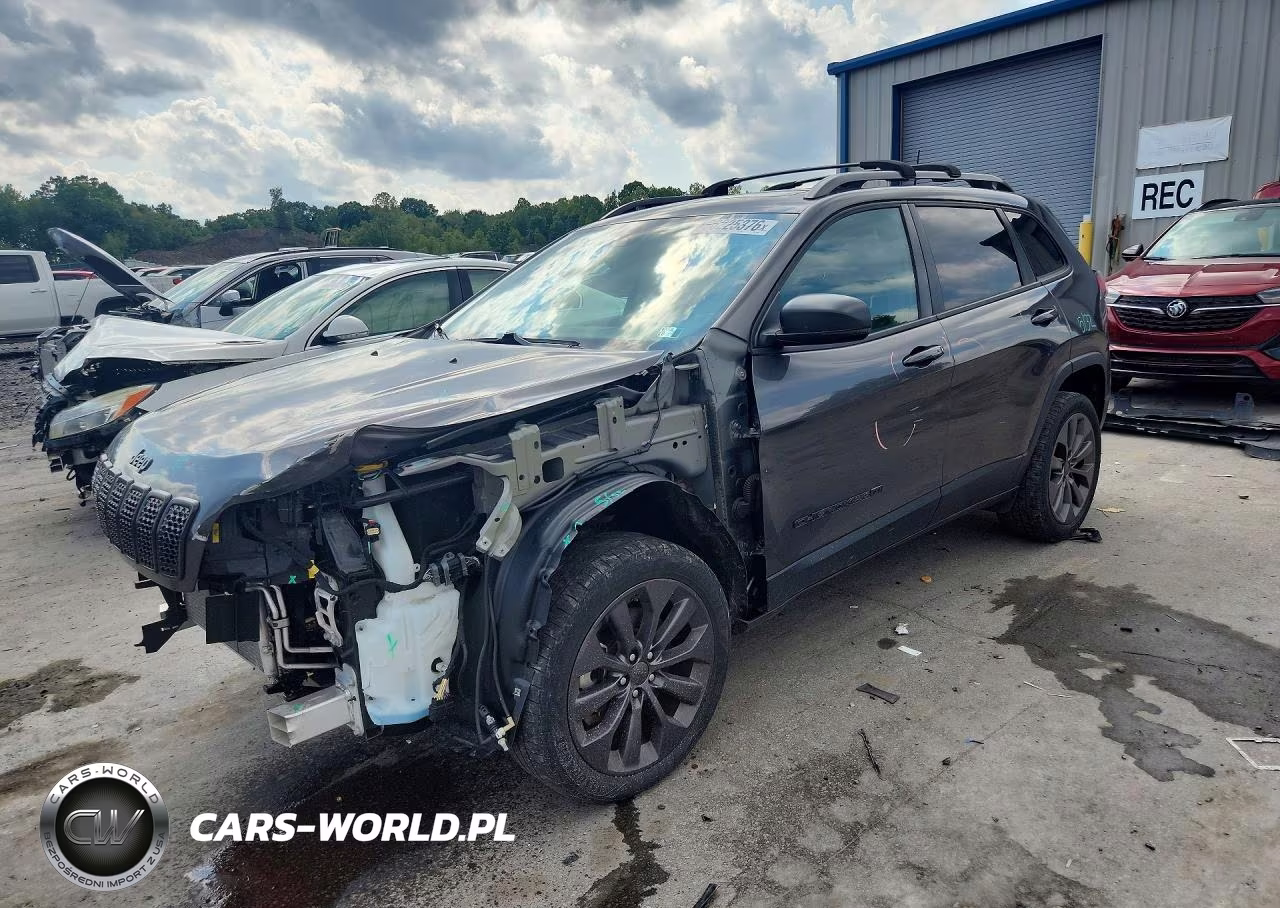 2021 Jeep Cherokee Latitude Lux – zdjęcie 1 z 14