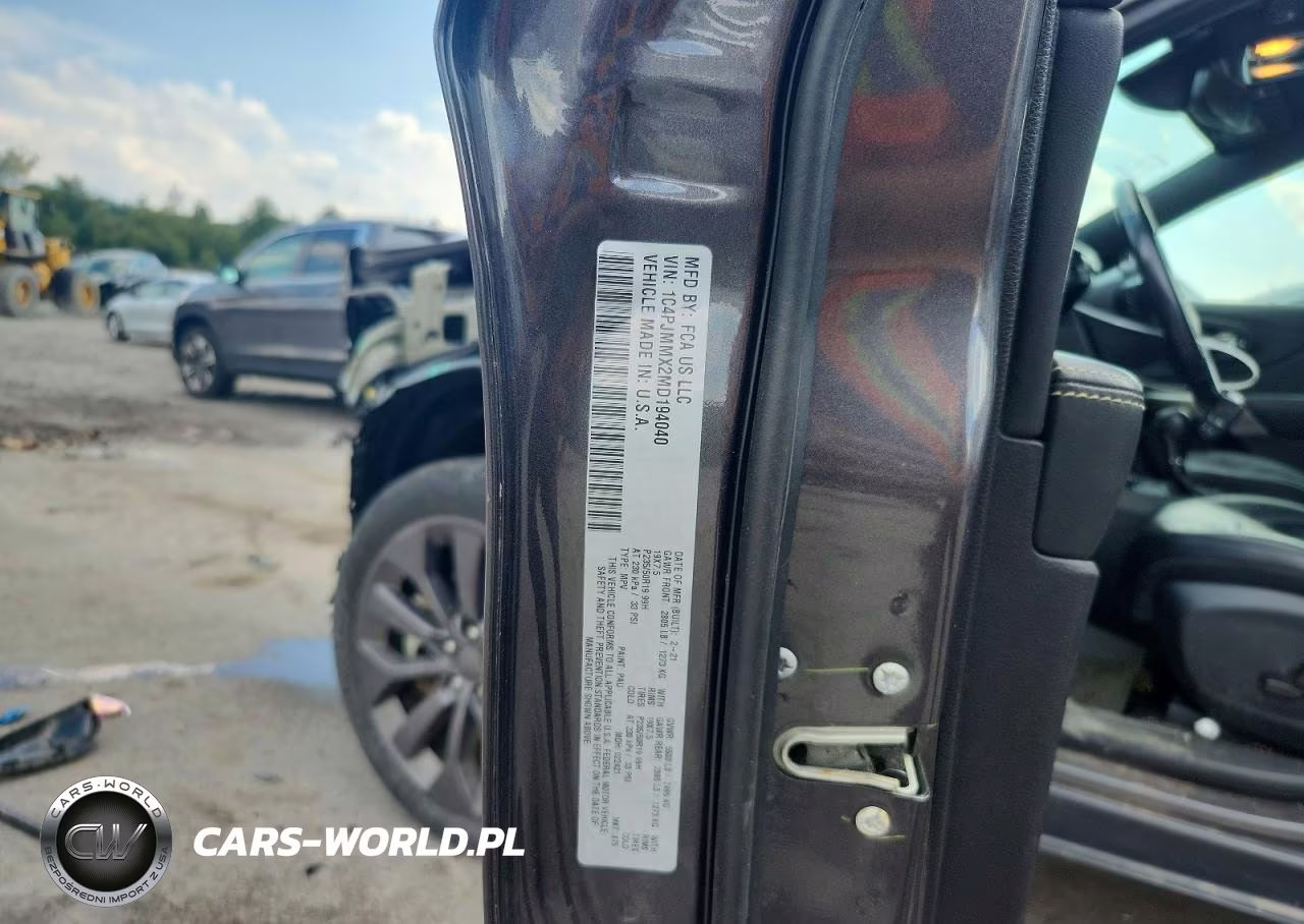 2021 Jeep Cherokee Latitude Lux VIN:1C4PJMMX2MD194040 - 14