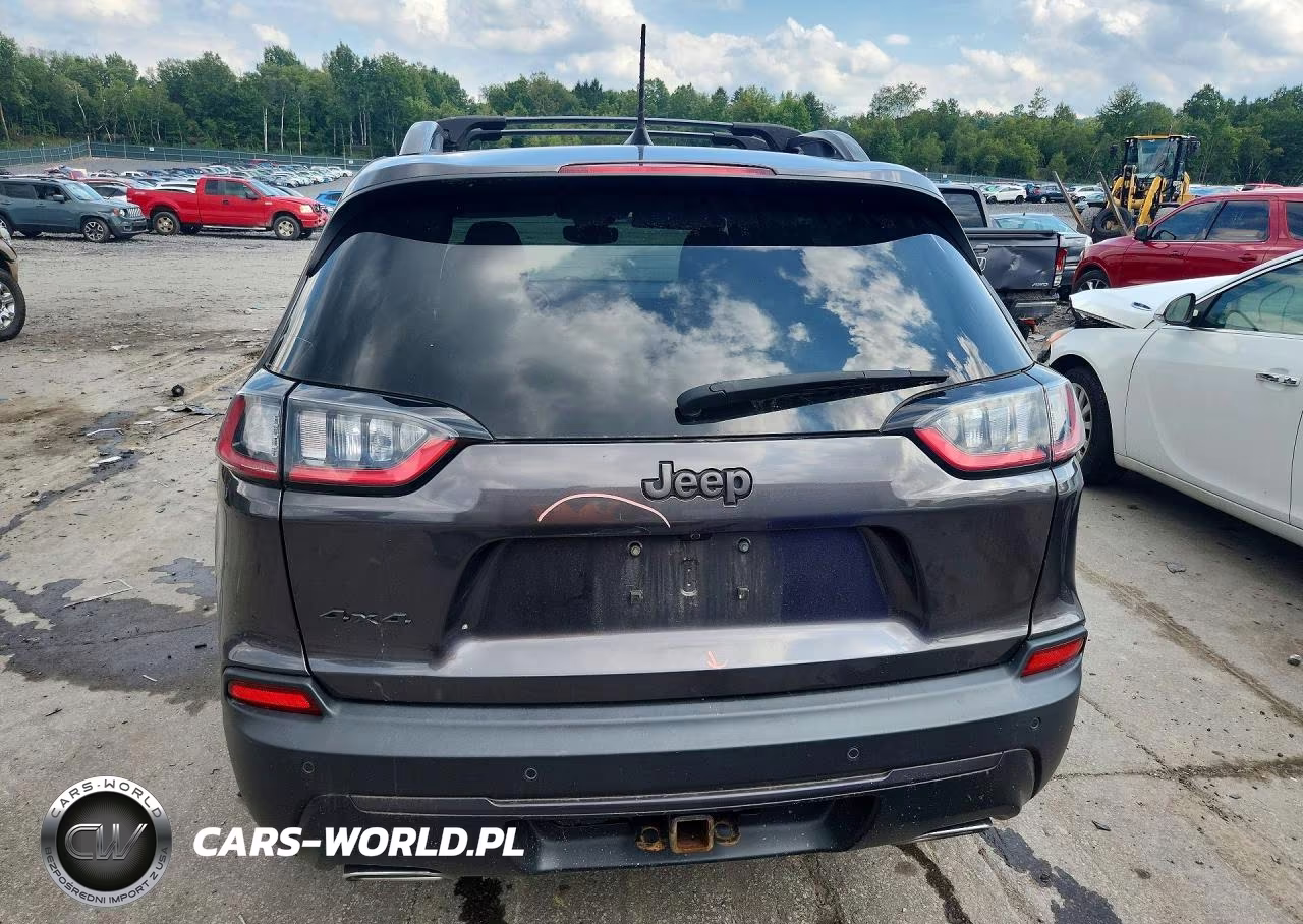 2021 Jeep Cherokee Latitude Lux VIN:1C4PJMMX2MD194040 - 6