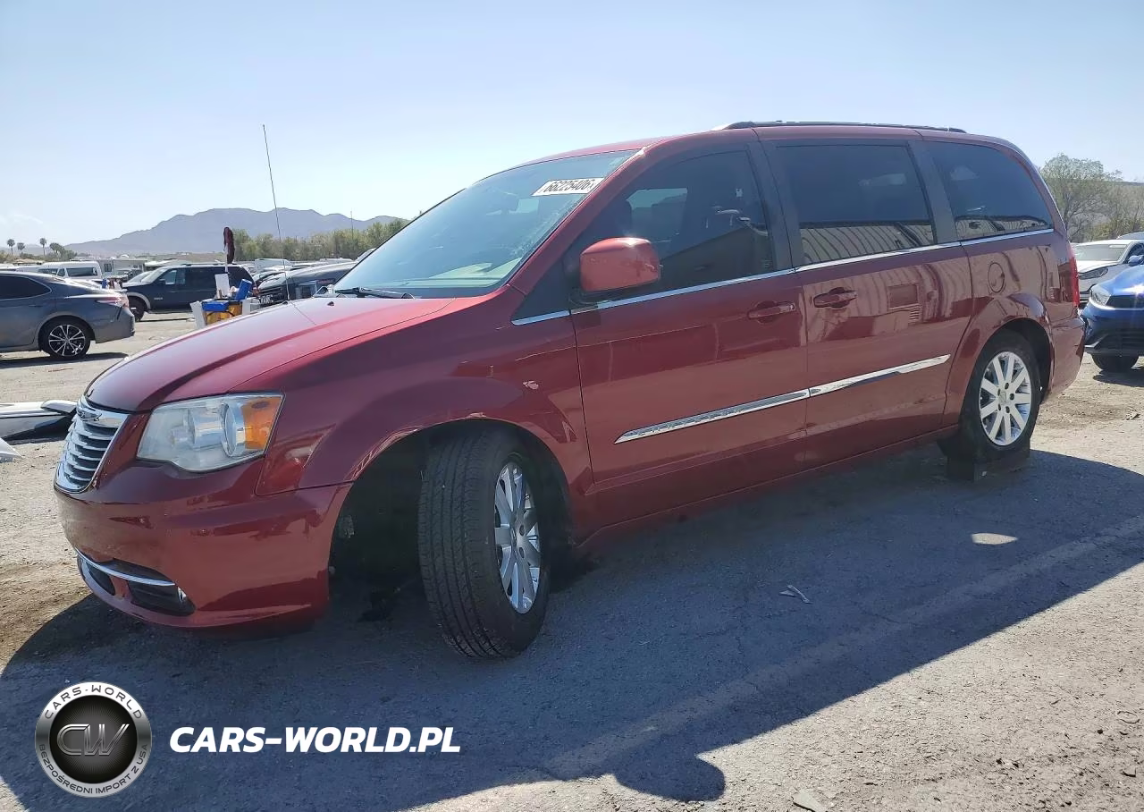 2015 Chrysler Town & Country Touring – zdjęcie 1 z 13