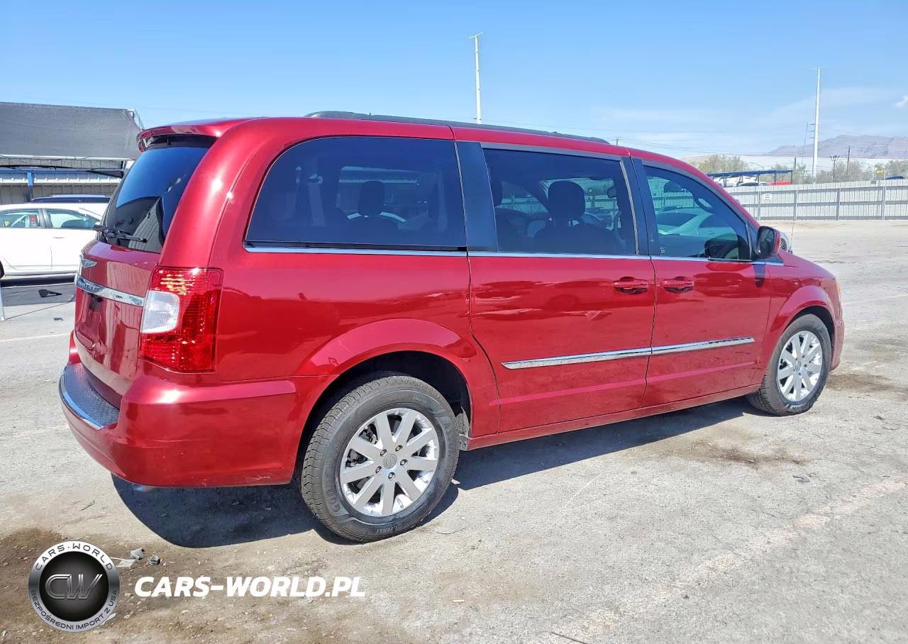 2015 Chrysler Town & Country Touring VIN:2C4RC1BG6FR602995 - 3