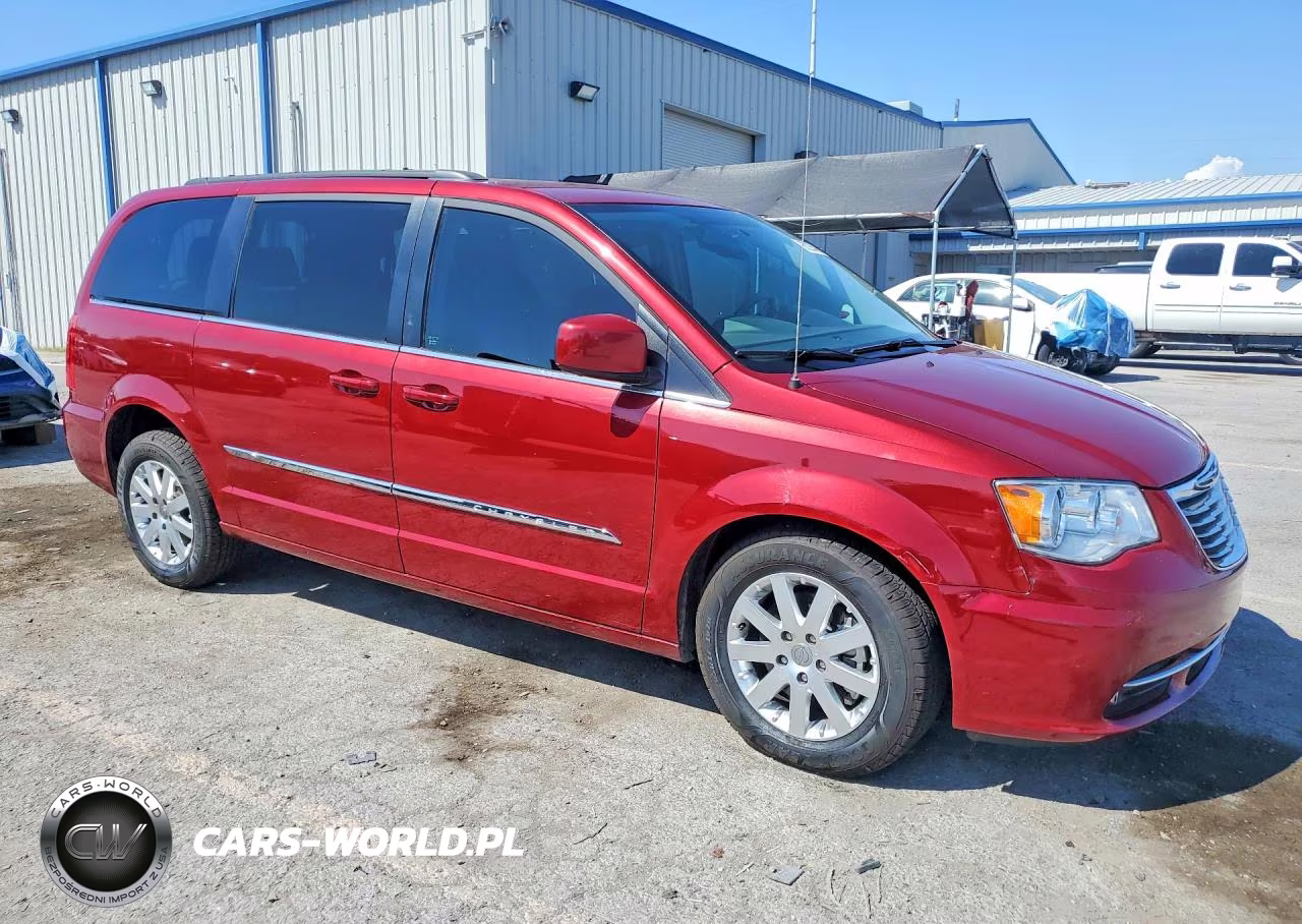 2015 Chrysler Town & Country Touring VIN:2C4RC1BG6FR602995 - 4