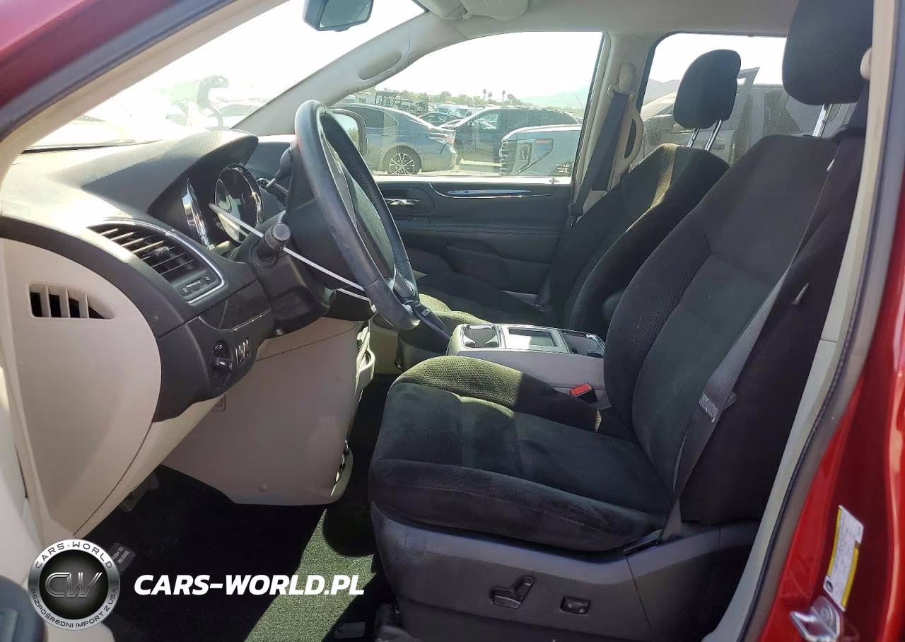 2015 Chrysler Town & Country Touring VIN:2C4RC1BG6FR602995 - 7
