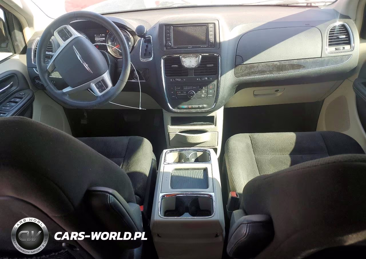 2015 Chrysler Town & Country Touring VIN:2C4RC1BG6FR602995 - 8