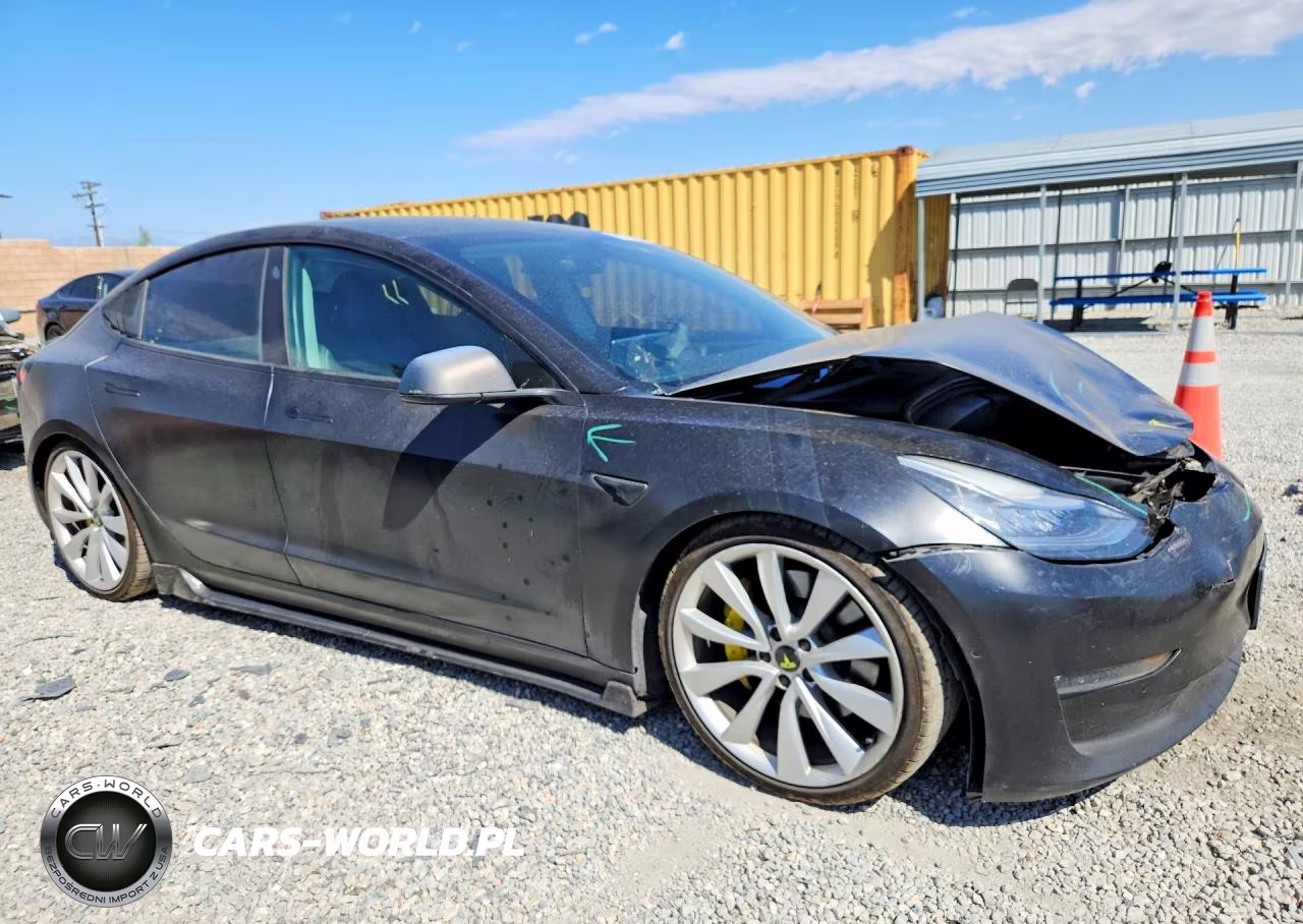 2019 Tesla Model 3 VIN:5YJ3E1EB1KF237342 - 4