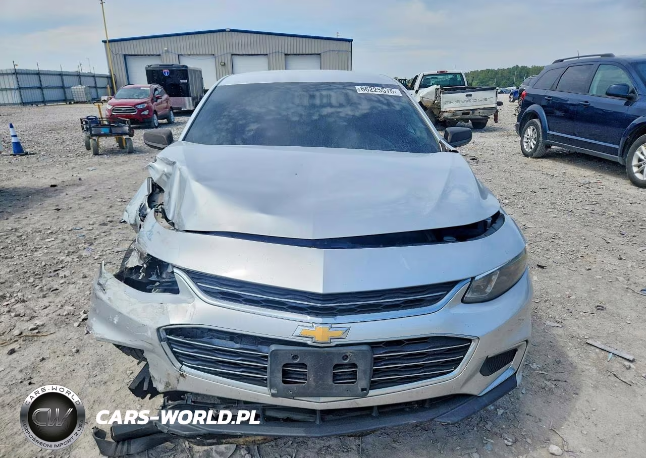 2017 Chevrolet Malibu Ls VIN:1G1ZB5ST6HF250656 - 5