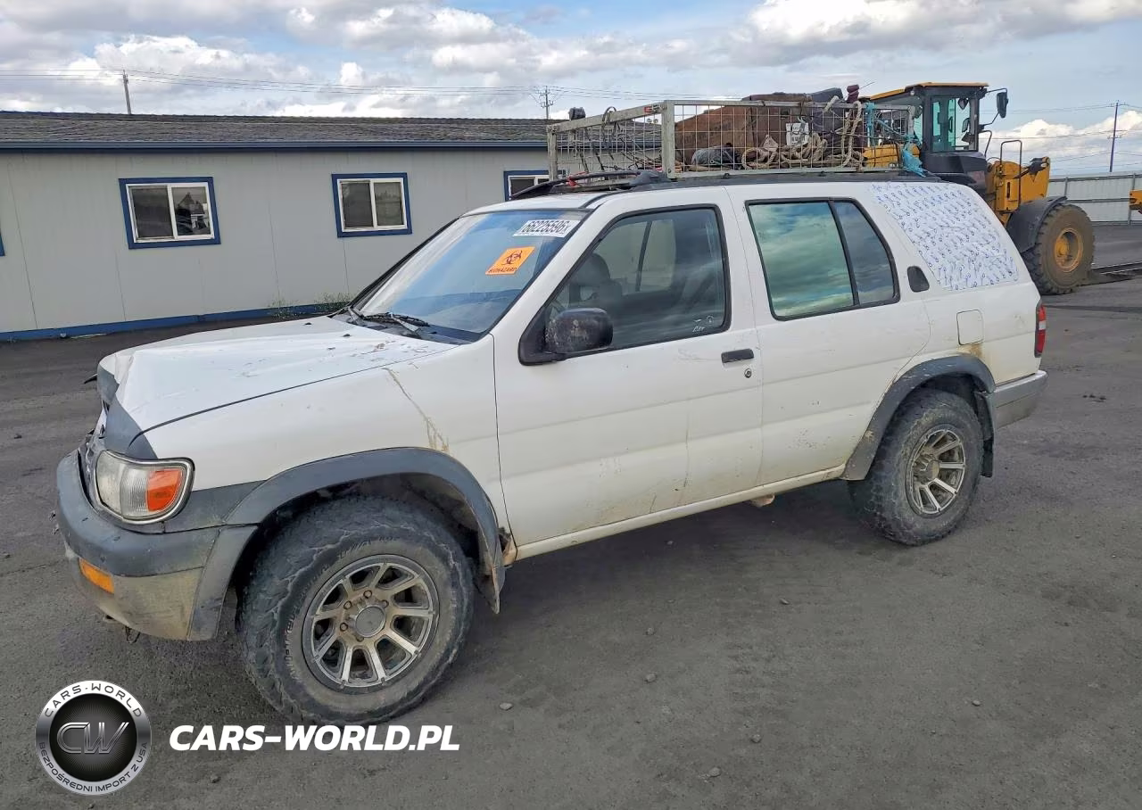 1998 Nissan Pathfinder Xe