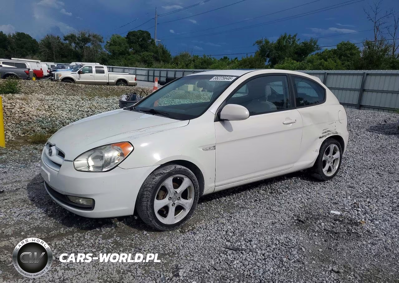 2009 Hyundai Accent Se
