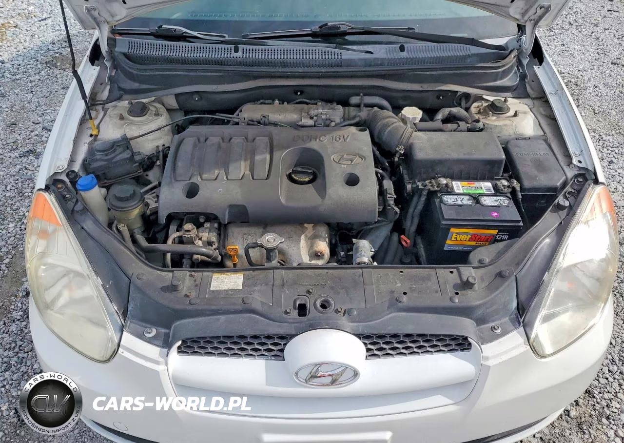 2009 Hyundai Accent Se VIN:KMHCN36C79U113432 - 11