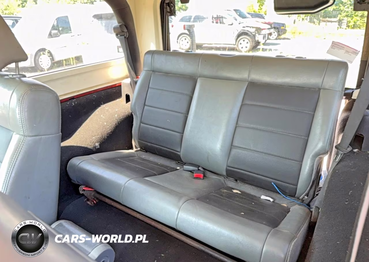 2009 Jep Wrangler X VIN:1J4FA24149L770116 - 12