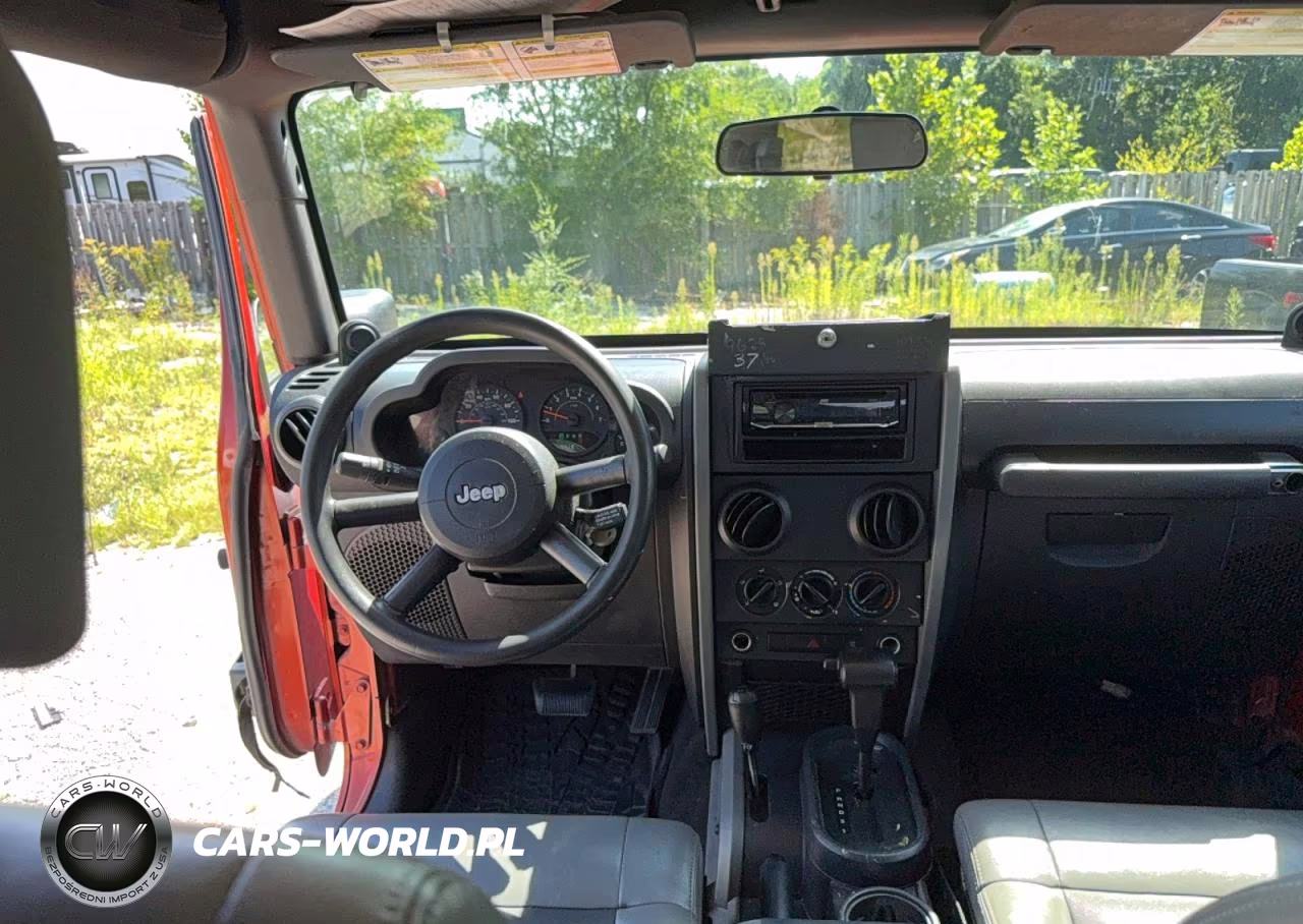 2009 Jep Wrangler X VIN:1J4FA24149L770116 - 9