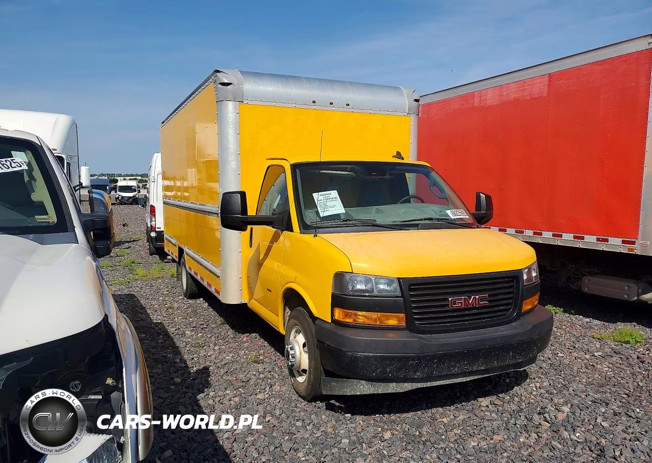 2021 GMC Savana Box Truck VIN:7GZ37TC72MN002556 - 4