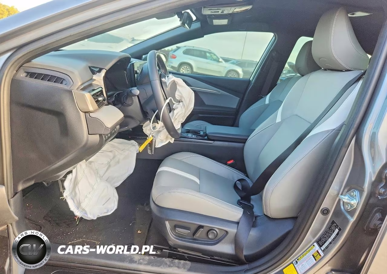 2026 Toyota Camry Se VIN:4T1DAACK7TU697869 - 7