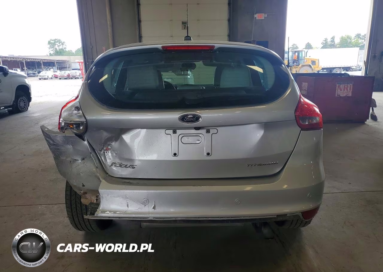 2016 Ford Focus Titanium VIN:1FADP3N20GL307465 - 6