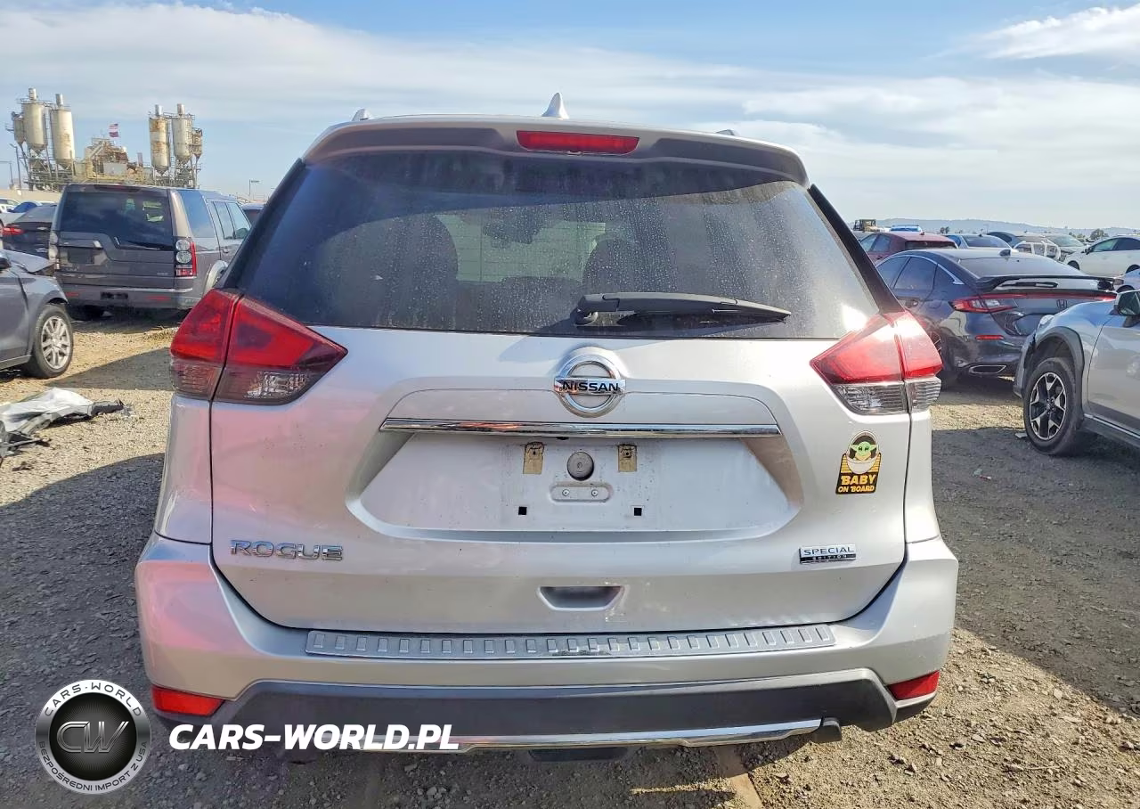 2019 Nissan Rogue S VIN:5N1AT2MT1KC842435 - 6