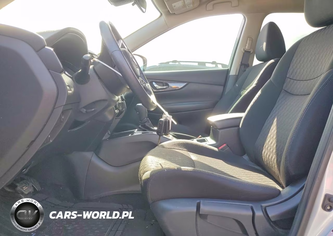 2019 Nissan Rogue S VIN:5N1AT2MT1KC842435 - 7