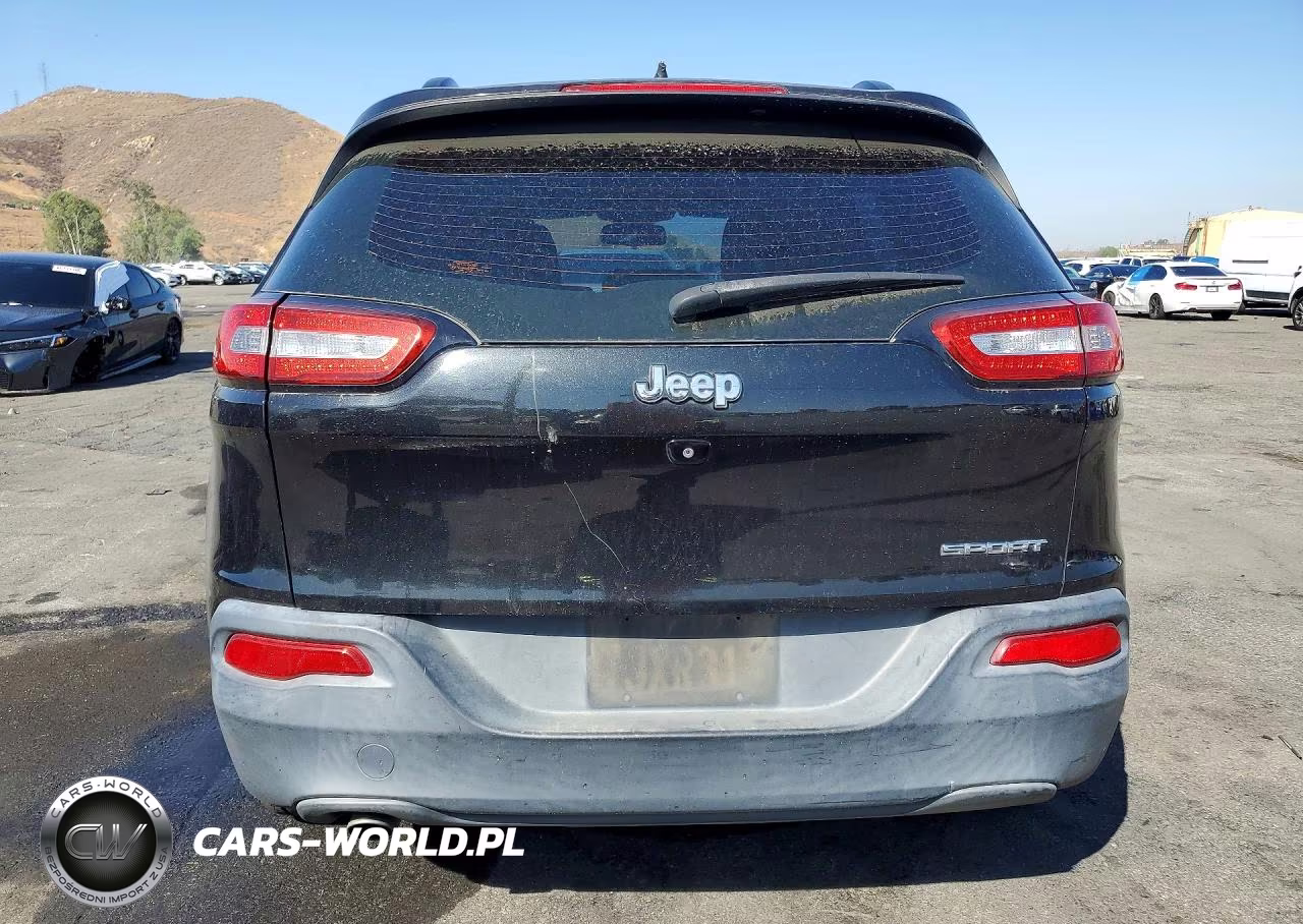 2015 Jeep Cherokee Sport VIN:1C4PJLAB3FW663162 - 6