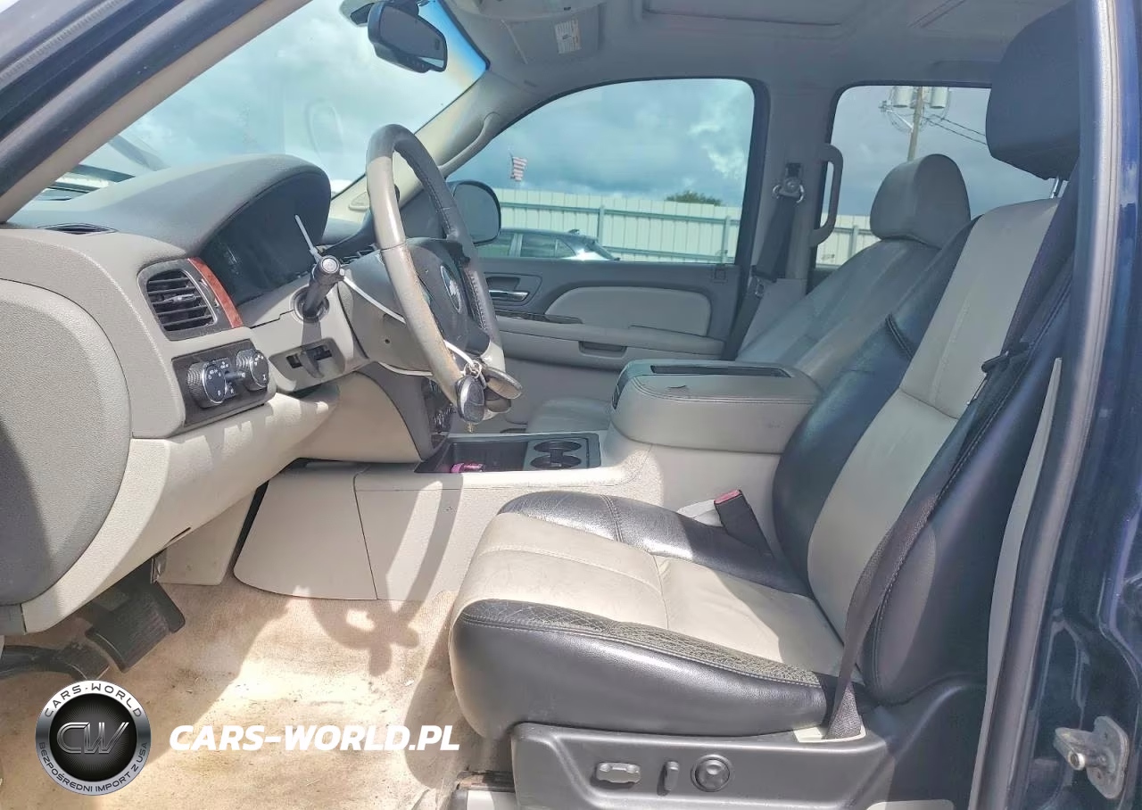 2007 Chevrolet Suburban K1500 VIN:3GNFK16387G204697 - 7