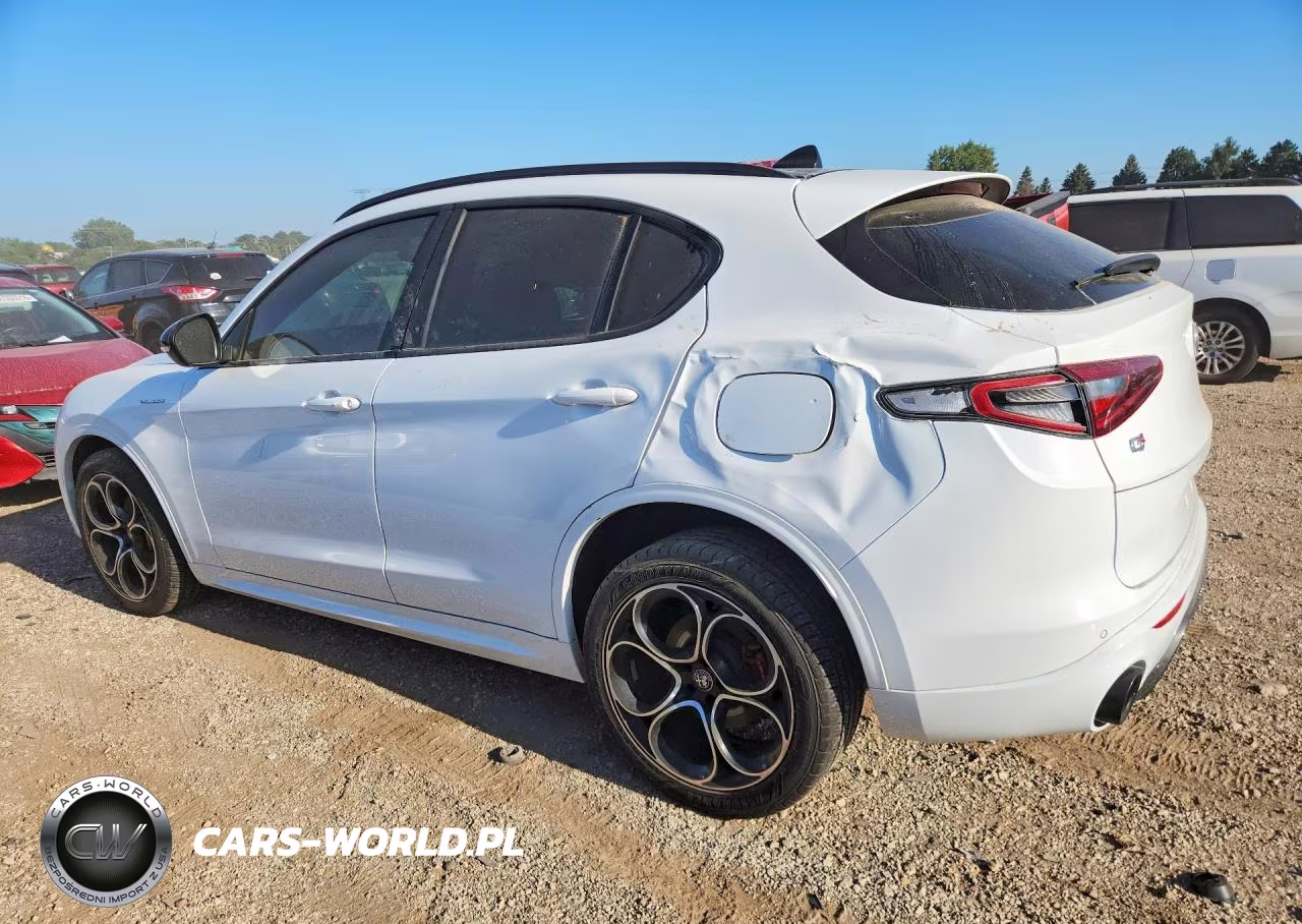 2023 Alfa Romeo Stelvio Ti VIN:ZASPAKBN6P7D55487 - 2