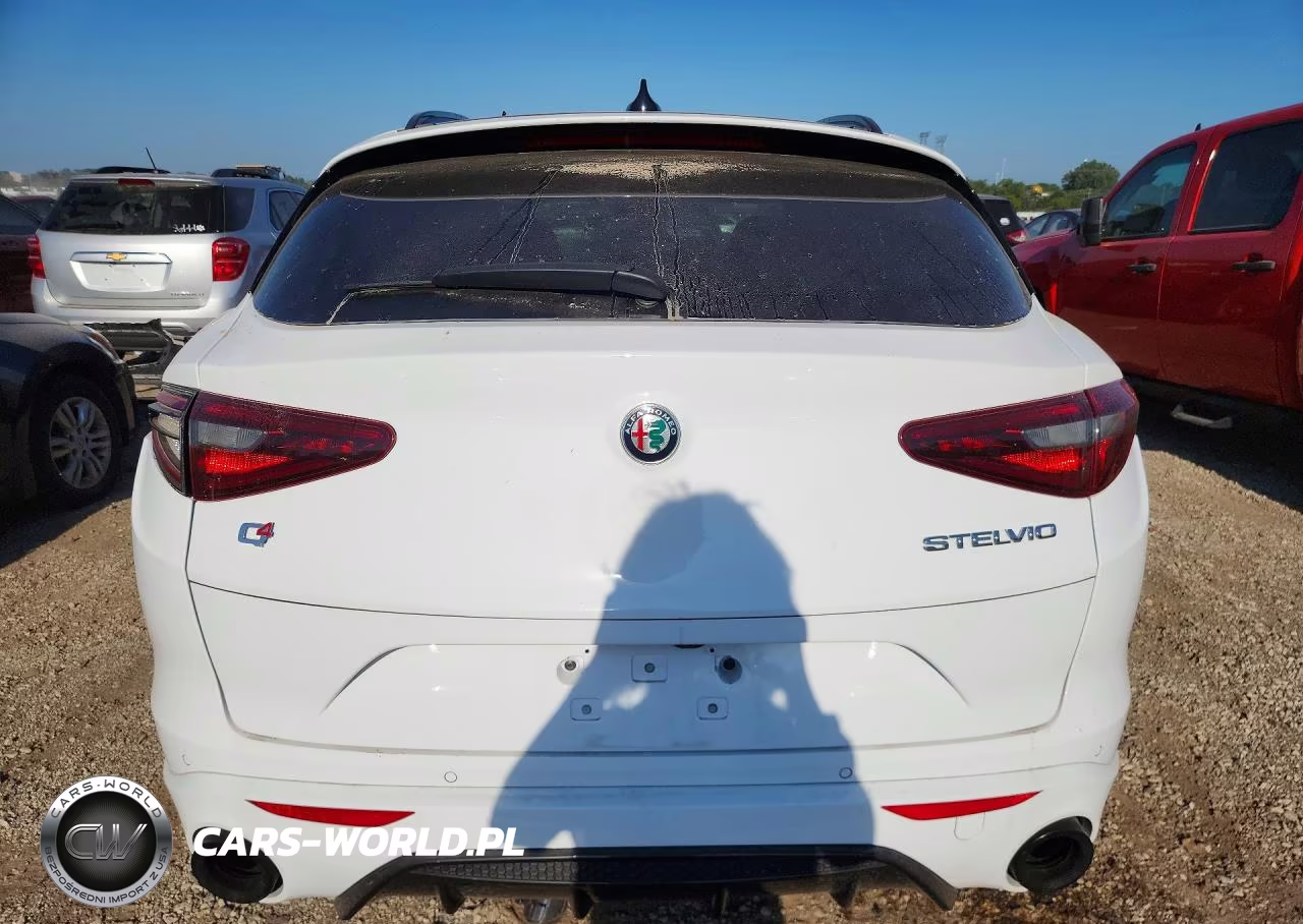 2023 Alfa Romeo Stelvio Ti VIN:ZASPAKBN6P7D55487 - 6