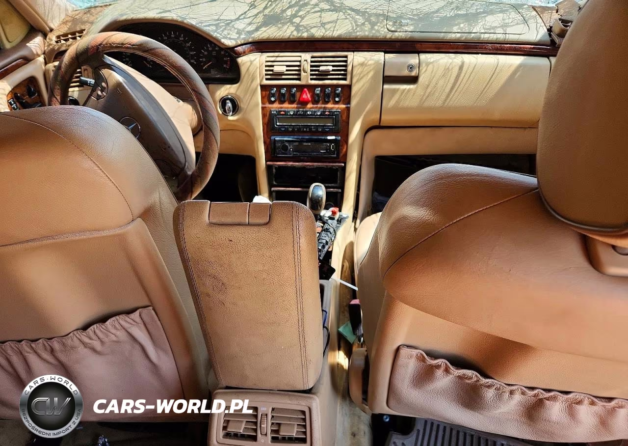 2001 Mercedes-Benz E 430 VIN:WDBJF70J91X060449 - 8